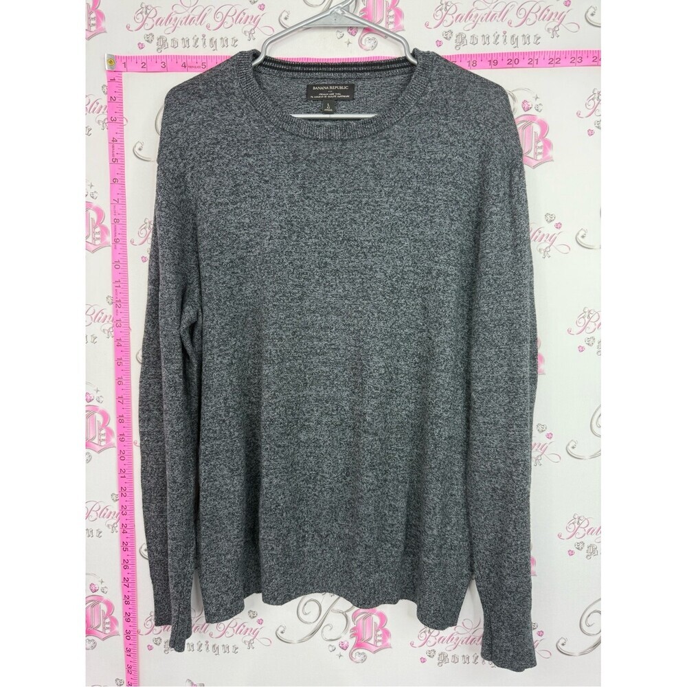 Banana Republic Men’s Heather Gray Crewneck Sweater premium luxe yarn